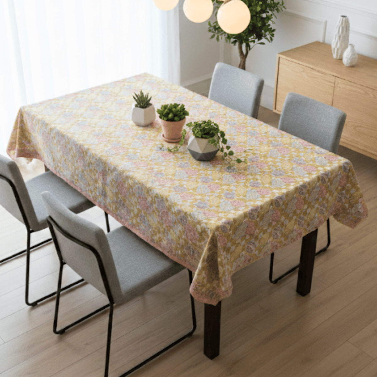 バティックテーブルクロス】オレンジ | メリッサ雑貨