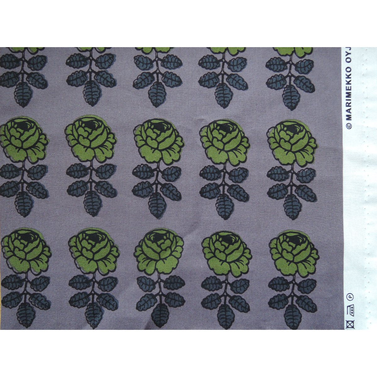 新品　マリメッコ　ヴィヒキルース　布団カバー　VIHKIRUUSU 布　薔薇 ヴィヒキルース マリメッコ VIHKIRUUSU marimekko マーライ