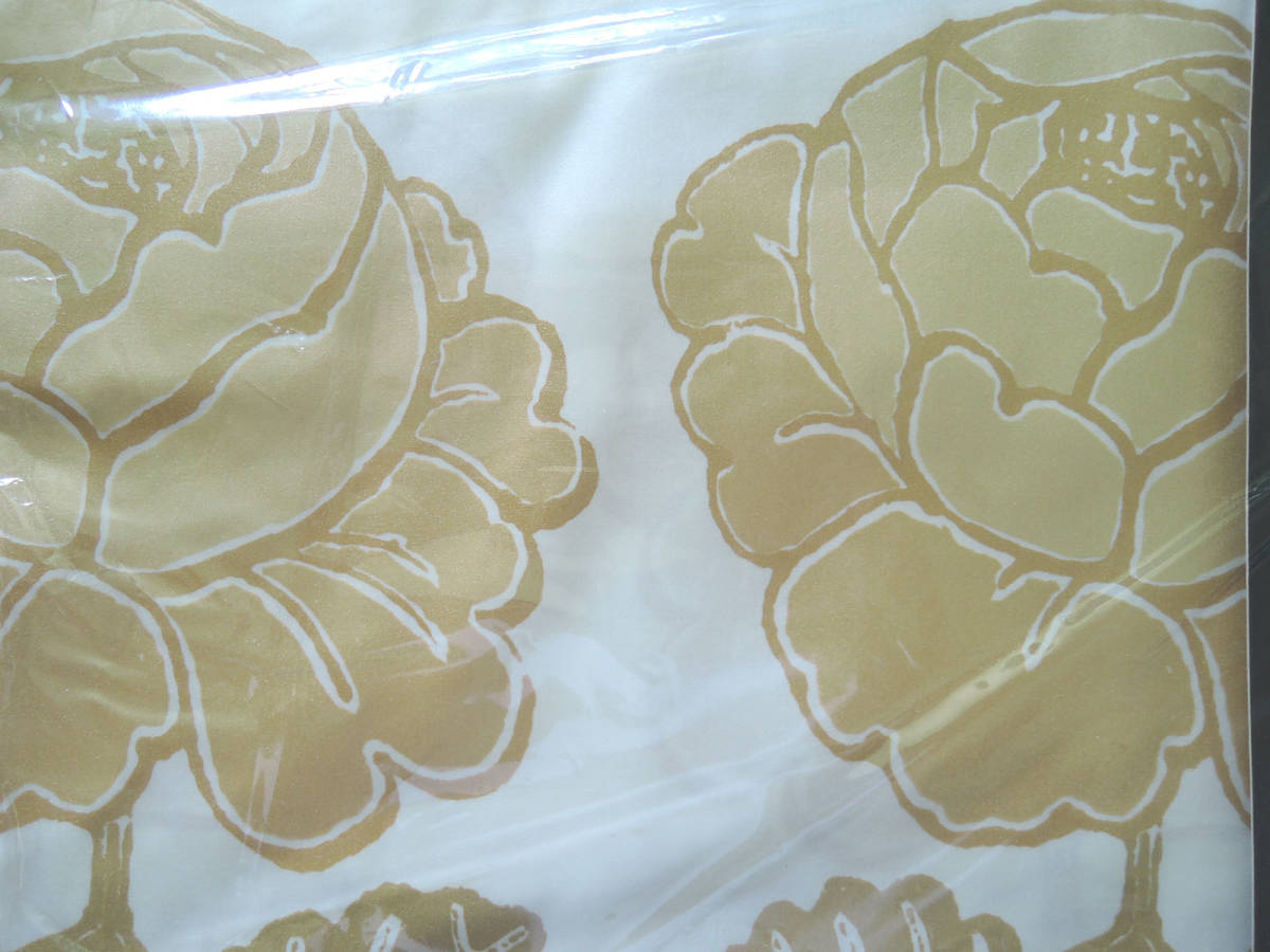 ⭐︎大判テーブルクロス⭐︎マリメッコマーライスルース廃盤色ゴールド