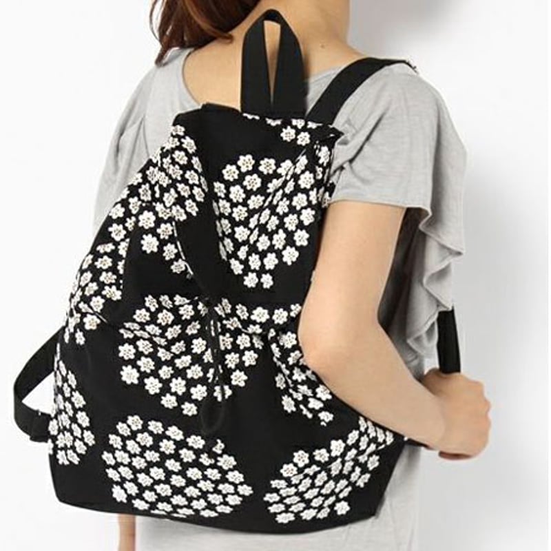 新品】 マリメッコ プケッティ リュックサック ブラック リュック  