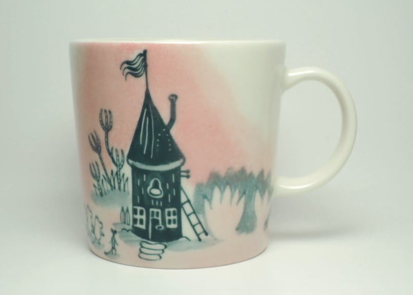 アラビア ムーミンマグ ホーム 80周年記念マグ 2025 ARABIA