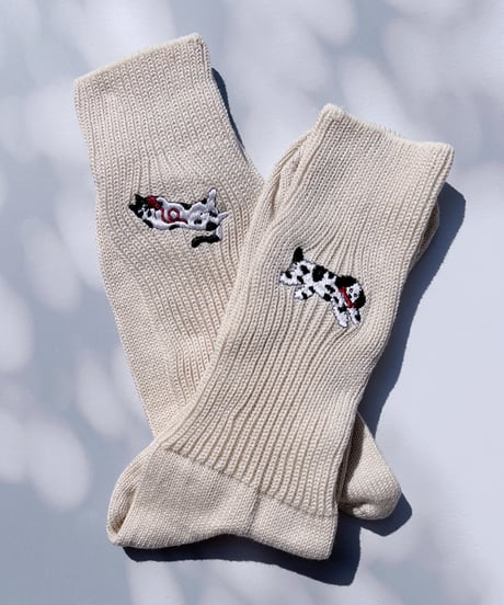 刺繍ソックス｜犬と猫／左右異柄