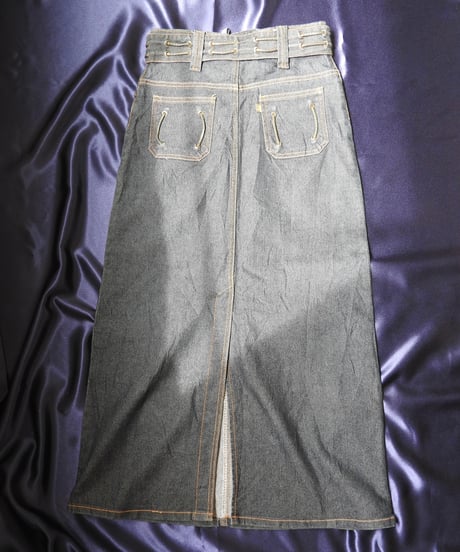 三角ビキニ👙✖️テンガロンハット✖️ウエスタンブーツでフェス行くよ💦Western gal indigo denim long skirt🦋