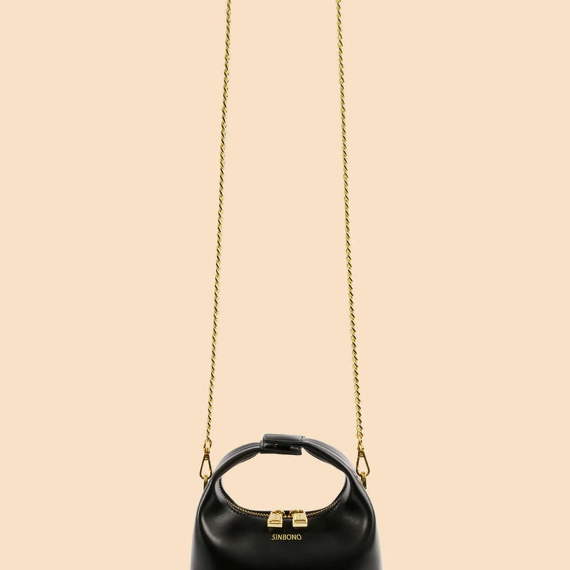【極美品／2024発売】SINBONO／Handle Crossbody Bag 極美品／2024発売】SINBONO／Handle Crossbody Bag