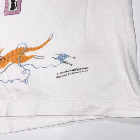 rel・e・vant products CAT TEE #VCF26