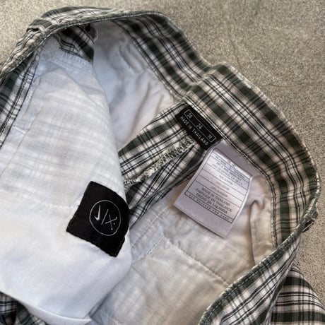 00's NIKE GOLF CHECK SHORTS