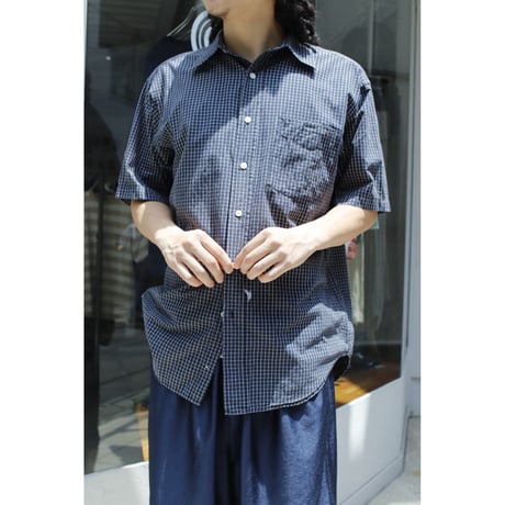 GAP S/S Plaid shirts