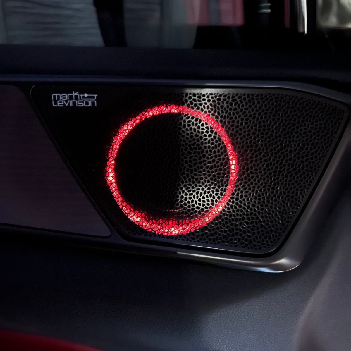 マークレビンソ　スピーカー マークレビンソン専用スピーカーイルミキット（年次改良前車用
