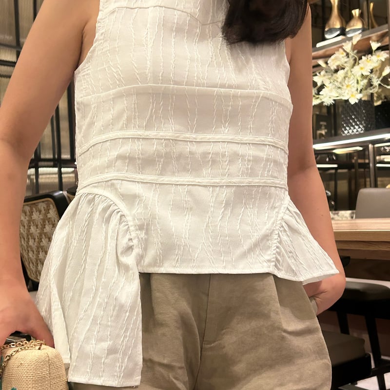 ASYMMETRY RIBBON TOPS | SIK.jp