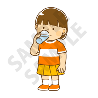 500ピクセル　水を飲むこども（女の子）のイラスト