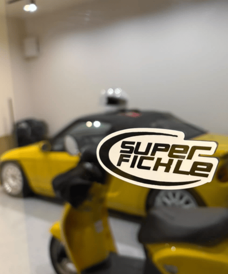 SUPER FICKLE　STICKER PACK