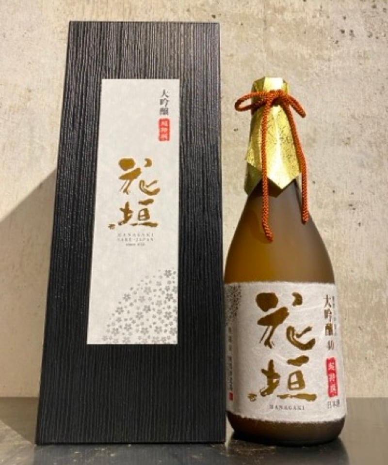 花垣 超特撰 大吟醸 箱入り 720ml | 谷酒店 オンラインストア
