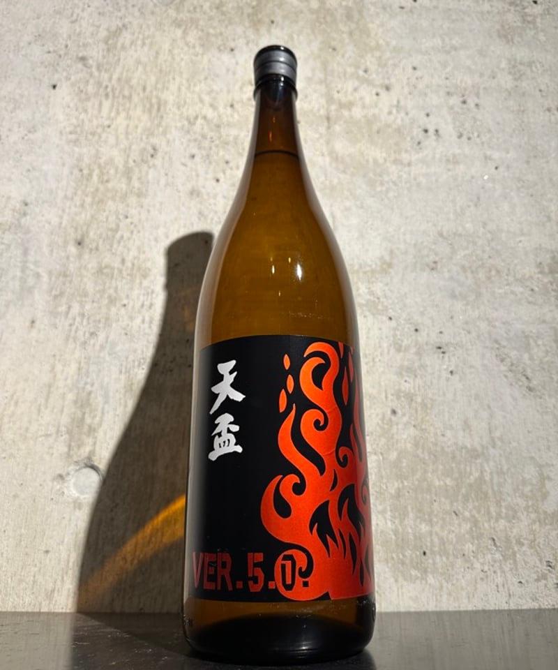 麦焼酎】天盃 炎ラベル Ver.5.0 1800ml | 谷酒店 オンラインストア