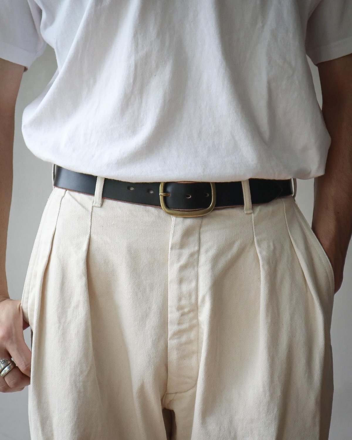 2tak Trousers Ivory | 森山縫製-Nuu-
