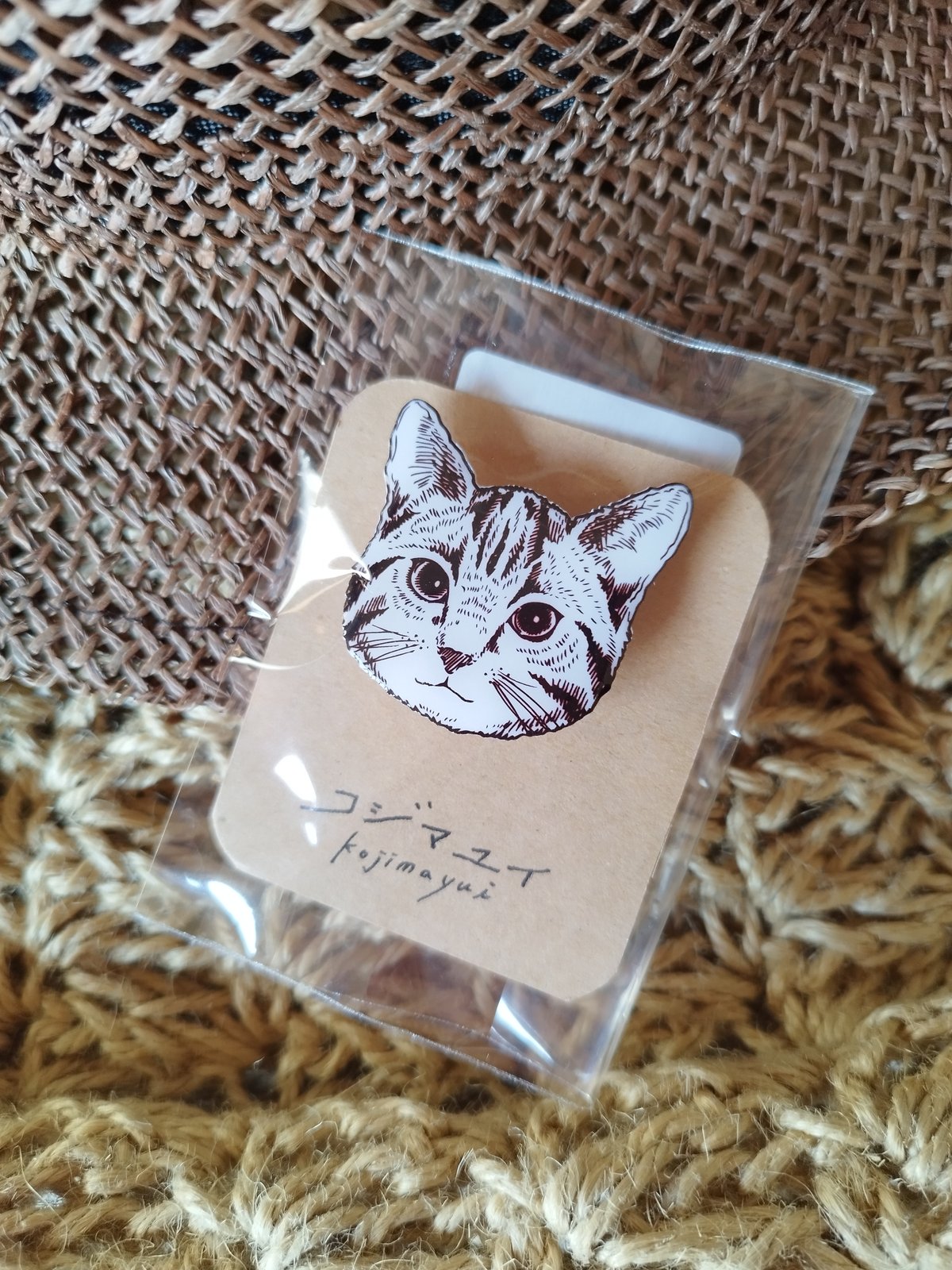 ブローチ｜【コジマユイ】 ねこの顔ブローチ（大）｜猫顔型ブローチ 