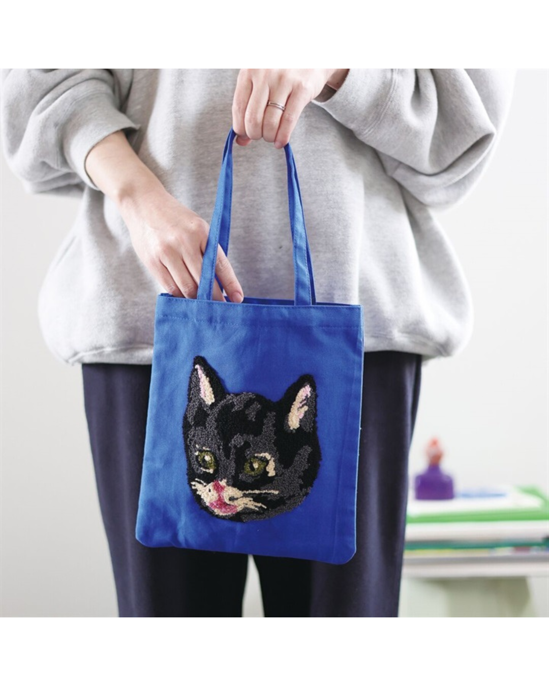 Nathalie Lete】Fluffy mini bag｜ナタリー・レテもこもこ猫刺繍ミニ