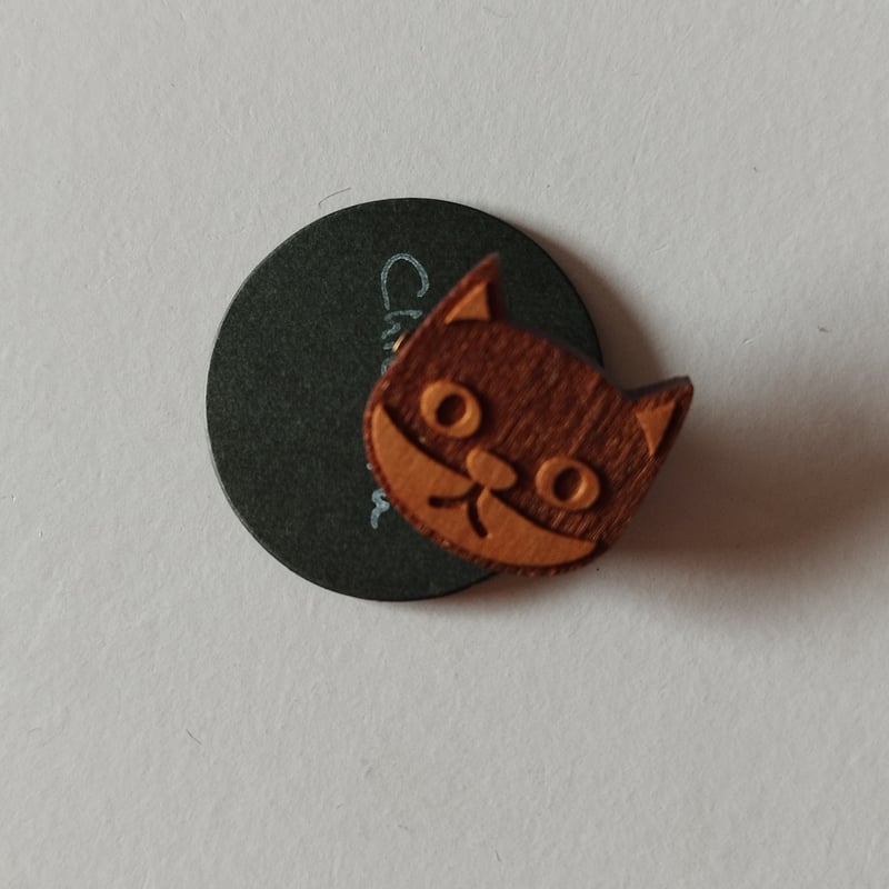 pjcのら猫クロッチくん/ハンドメイドブローチ 息苦しかっ 約3cm