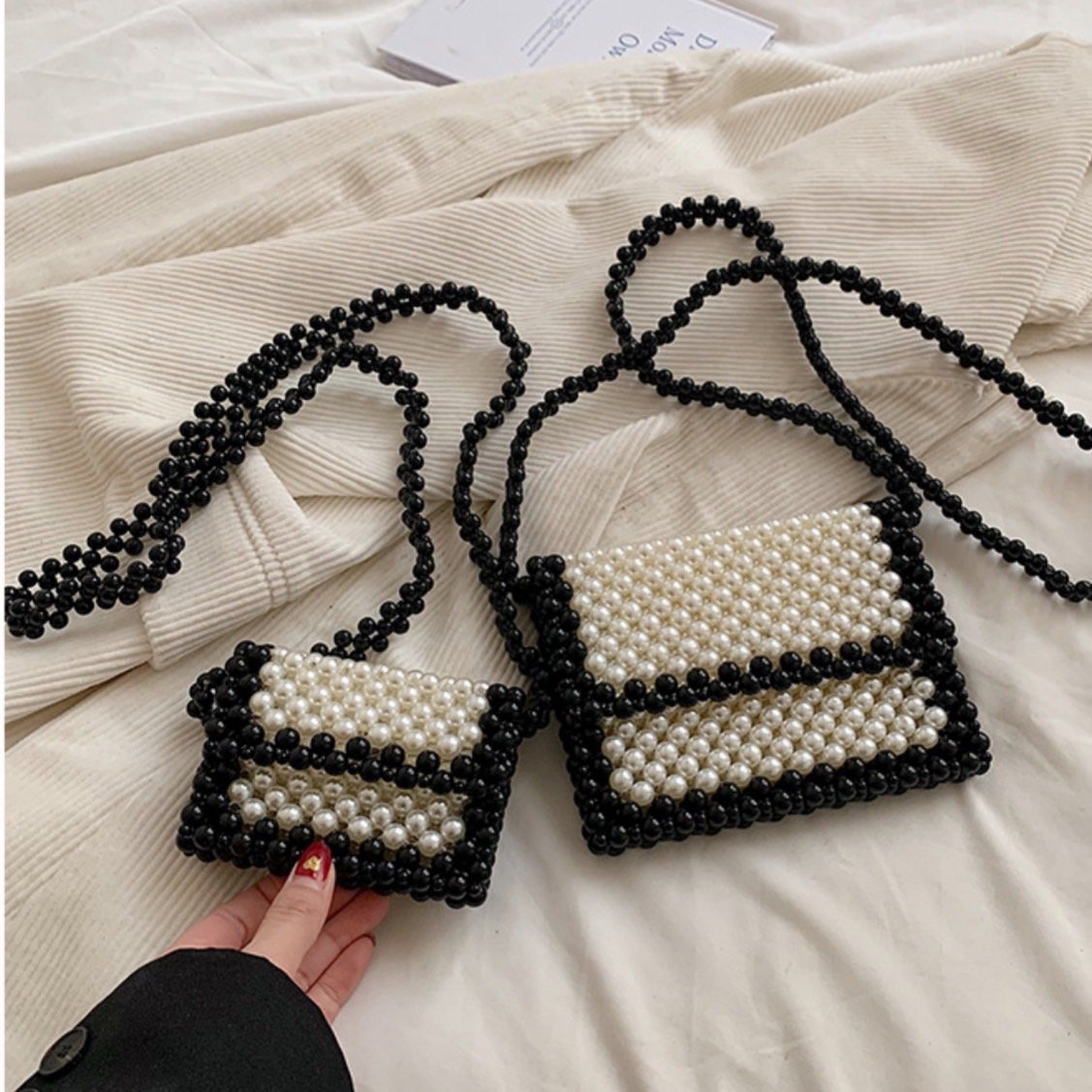 2種類選択＞海外取り寄せ商品 大人可愛い ビーズ ショルダーバッグ 1p