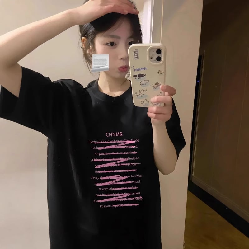黒Tシャツ ピンクロゴ 1色展開 大きいサイズあり | OMUselect