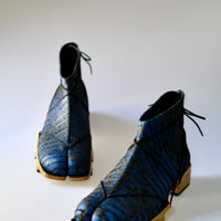 Gomaitake Tsukiyo Kakudai, Indigo-dyed Leather with Black Washi-Paper Overlay