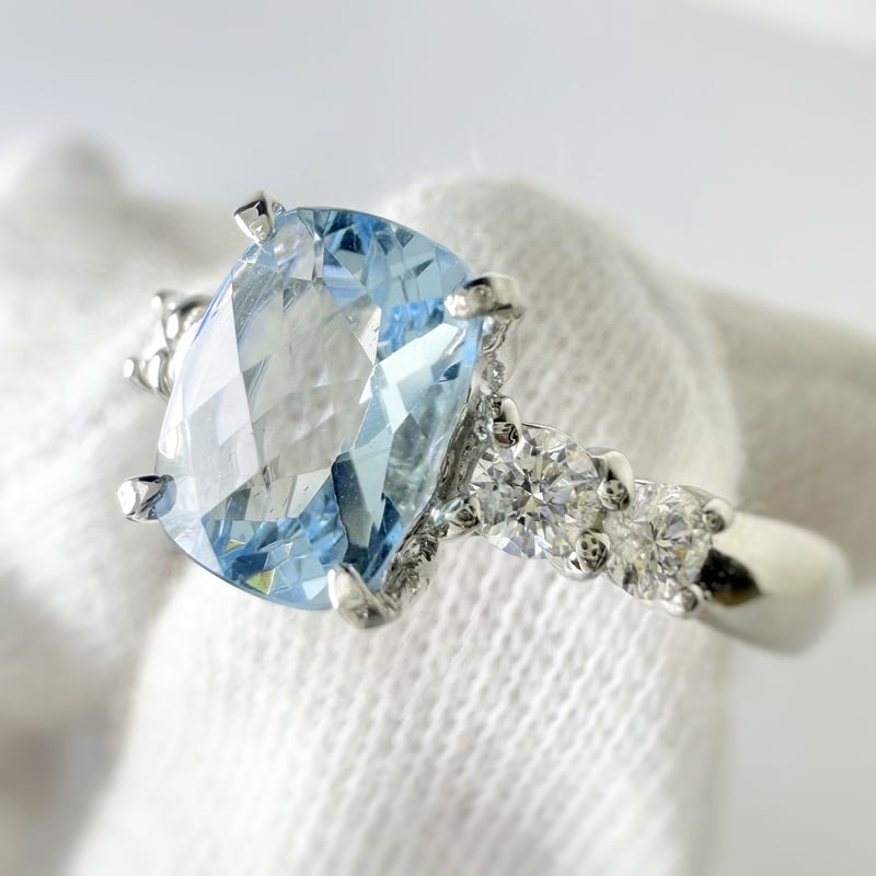 天然アクアマリンリング 天然ダイヤモンドリング プラチナ900