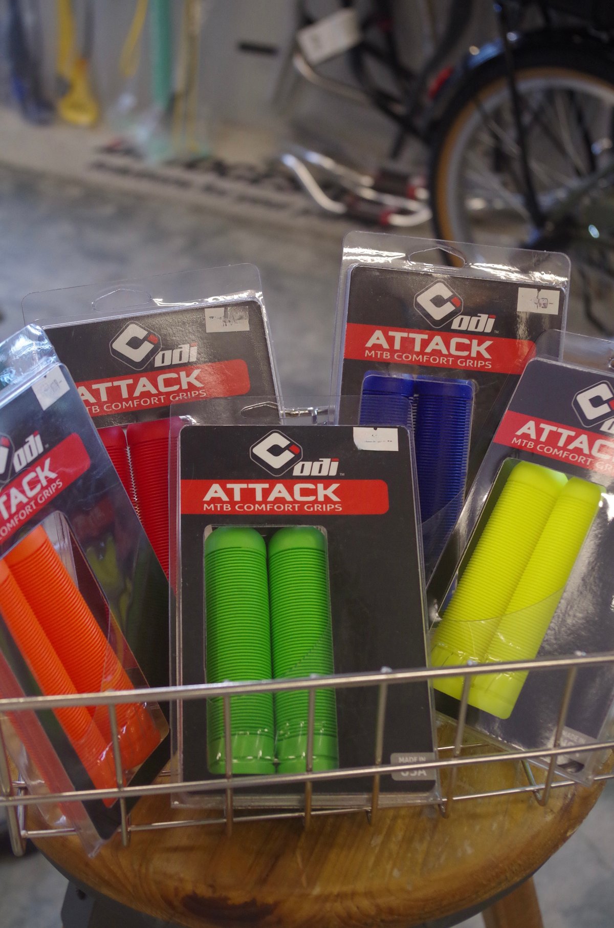 ODI ATTACK MTB COMFORT GLIPS（オーディーアイ グリップ） | サイ