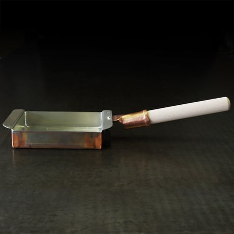姫野作. 銅玉子焼器（3.5寸／幅11cm）