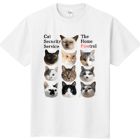 10にゃんの真顔TシャツB（中央ビッグプリント）