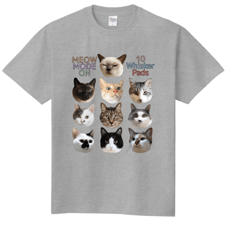 １０にゃんの真顔TシャツC（中央ビックプリント）