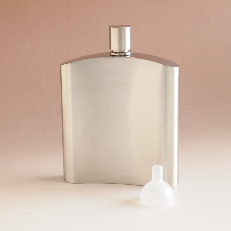 セール！30%off！バッカス ステンレス ウィスキーボトル 200ml