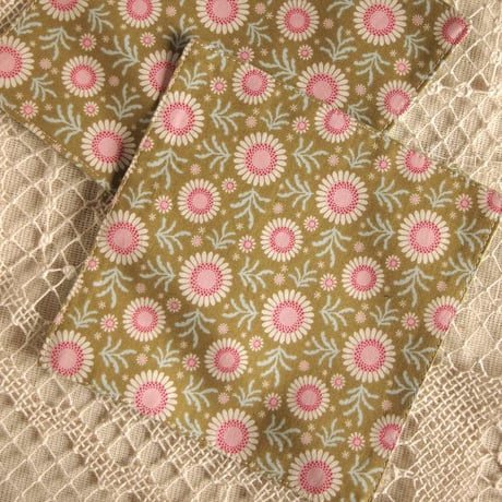 キッチン雑貨 サークルグリーン コースター ハンドメイド 2枚組