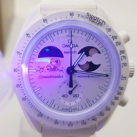 【Swatch×Omega】オメガ×スウォッチ　ミッショントゥアースフェイズ　ムーンシャインゴールド S033W701L スヌーピー【2025/12/17購入・未使用】