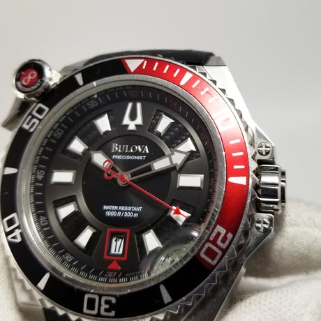 【BULOVA】ブローバ 腕時計 プレシジョニスト クォーツ ブラック文字盤 C860983 稼働【電池交換済】
