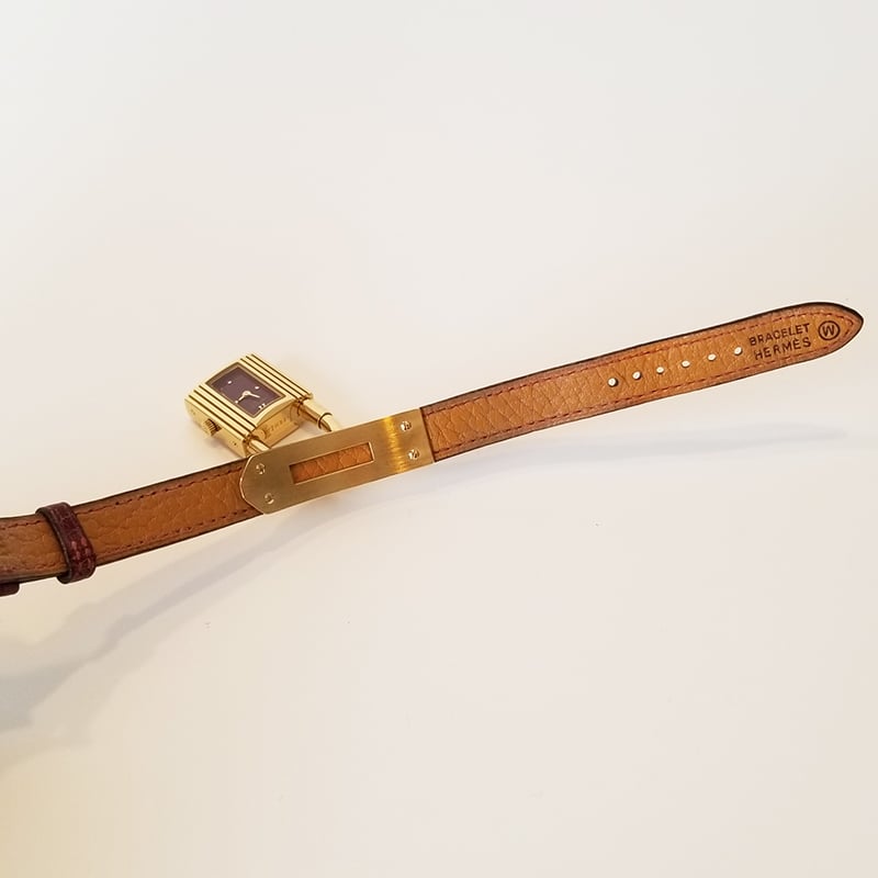 エルメス  ケリーウォッチ　赤xゴールド　電池交換済 エルメス ケリーウォッチ 赤xゴールド 電池交換済