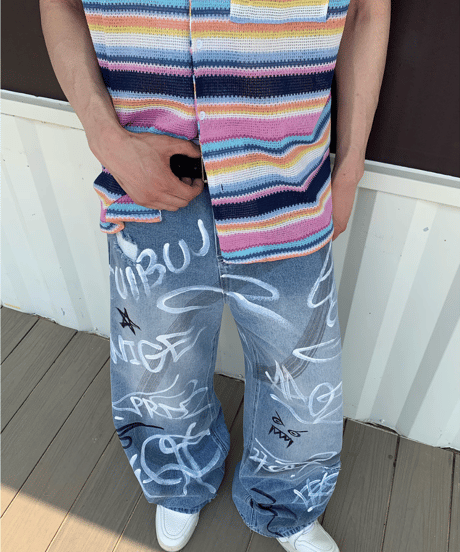 グラフィティ デニムパンツ