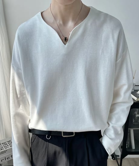 Vネック スキッパーロングTシャツ