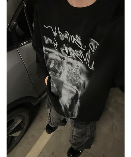 MONOCHROME EDGE グラフィックスウェット