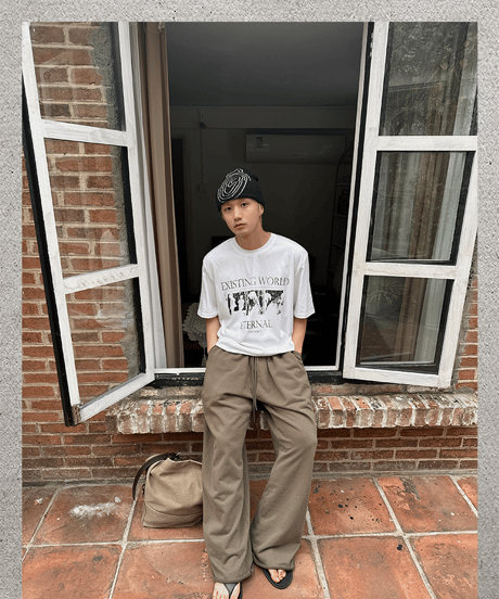 グラフィックプリント オーバーサイズ コットン 半袖Tシャツ / 2color