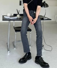 スリムフィット  ブラックデニム