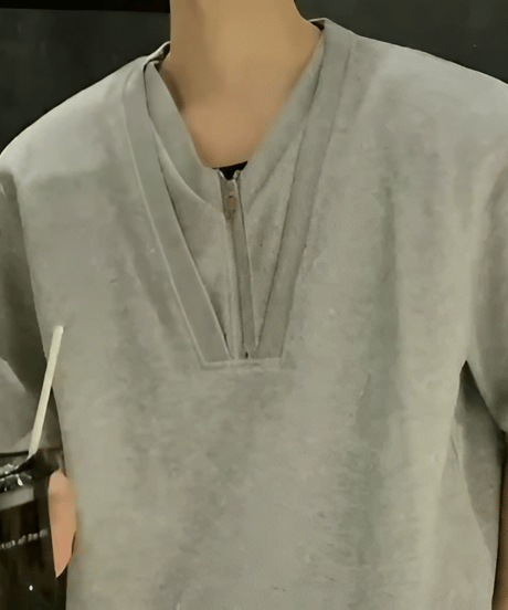 レイヤードネック ハーフジップTシャツ