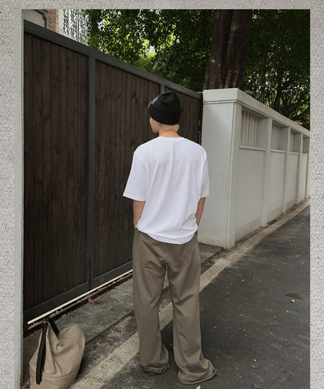 グラフィックプリント オーバーサイズ コットン 半袖Tシャツ / 2color