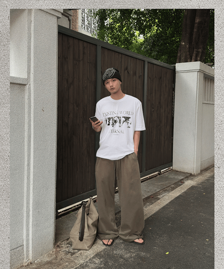 グラフィックプリント オーバーサイズ コットン 半袖Tシャツ / 2color