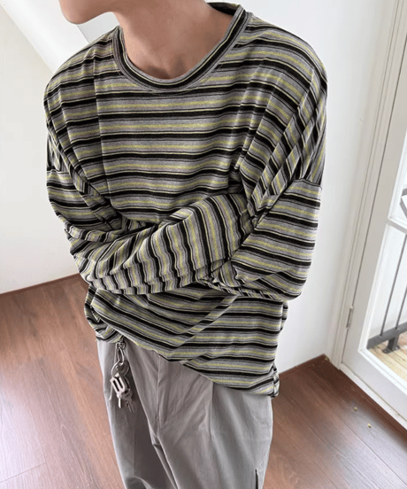 ルーズフィット マルチボーダー ロングスリーブTシャツ / 2color