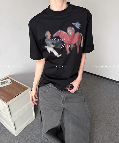 レトロアートグラフィック ルーズ半袖Tシャツ / 3color