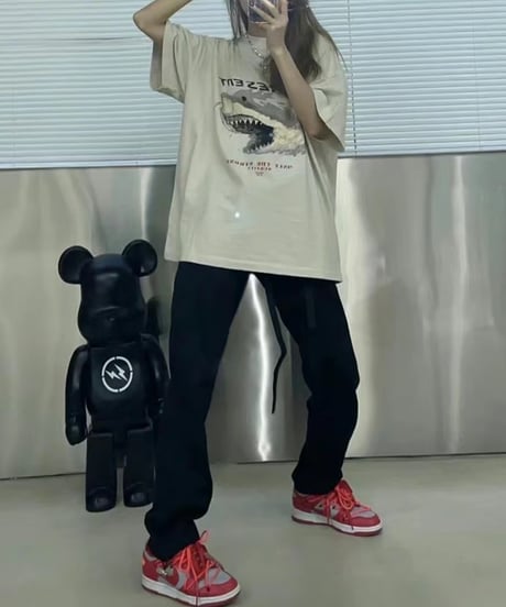 SHARK ATTACK グラフィックTシャツ / 2color