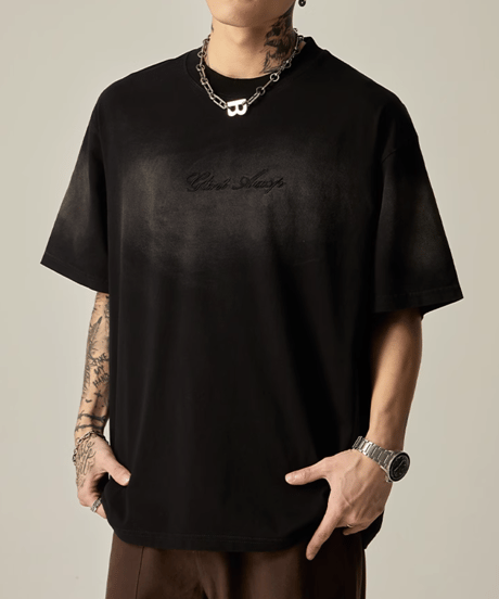 グラデーションスモーク スクリプトロゴTシャツ
