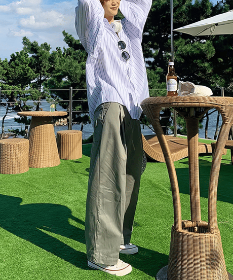 オーバーサイズ ホワイトストライプシャツ