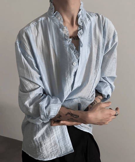 フリルネック シャーリングシャツ