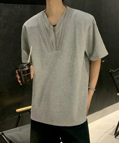 レイヤードネック ハーフジップTシャツ