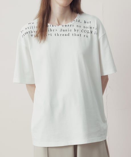 ネックロゴ ミニマル ルーズTシャツ / 2color